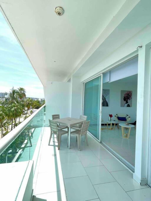 Espectacular Apto En Cartagena Con Salida Directa A La Playa Apartment Exterior photo